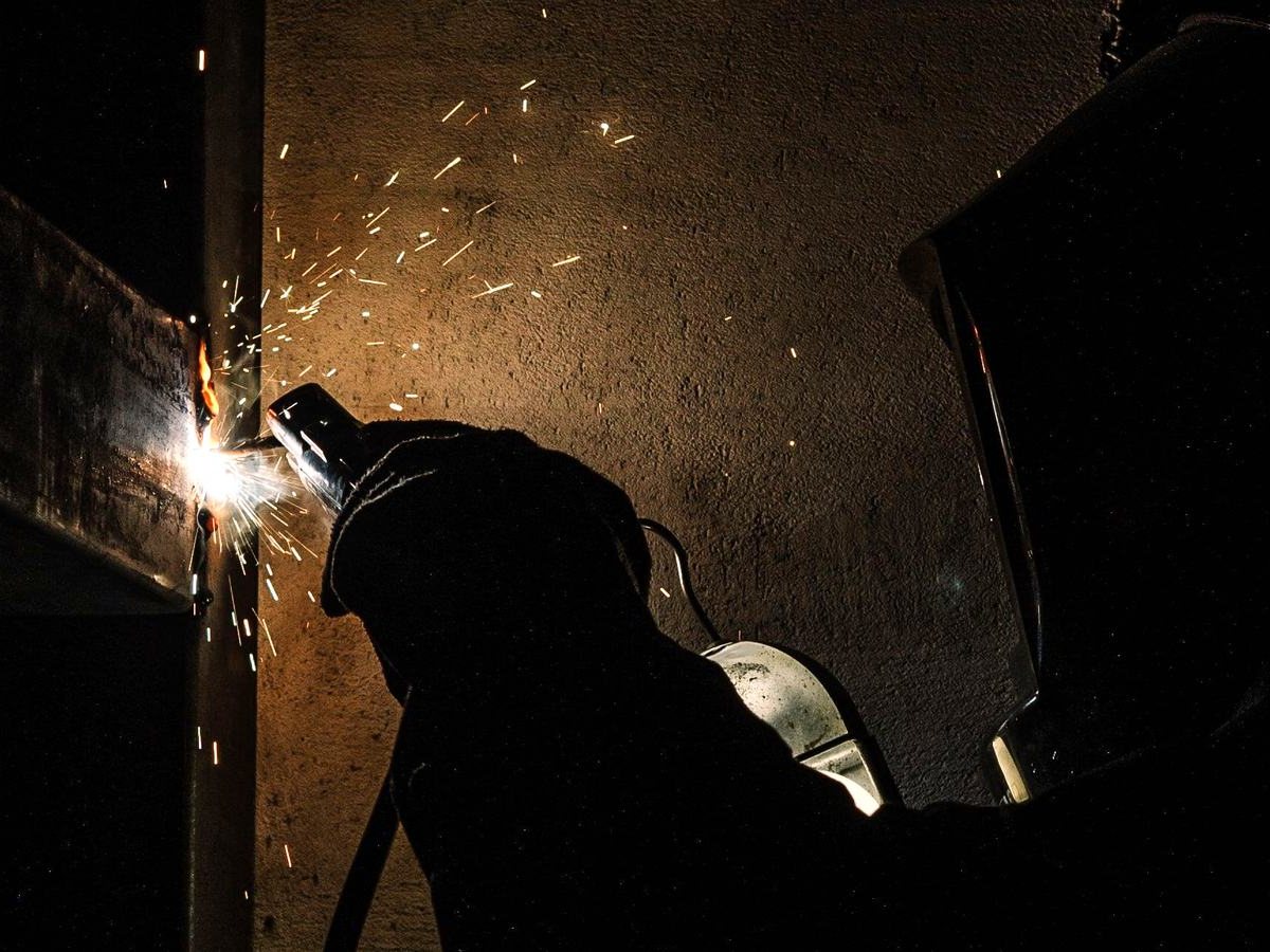 Arc welding a heavy steel section